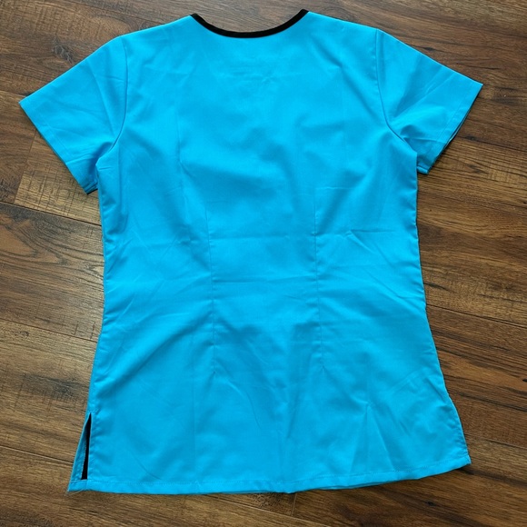 Grey’s Anatomy scrub top - Picture 2 of 2